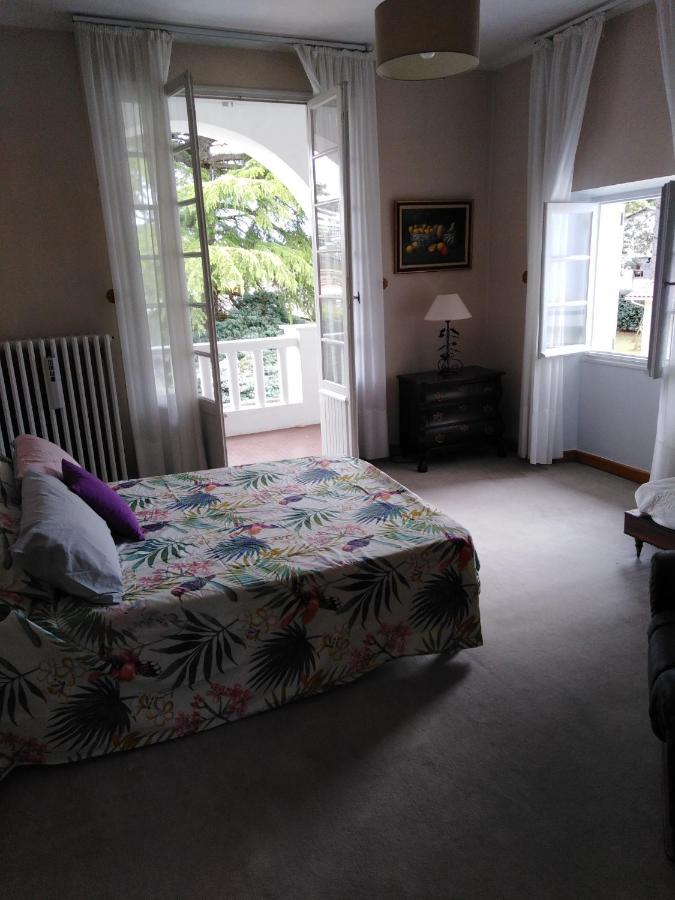 La Maison Basque Sainte-Livrade-sur-Lot Dış mekan fotoğraf