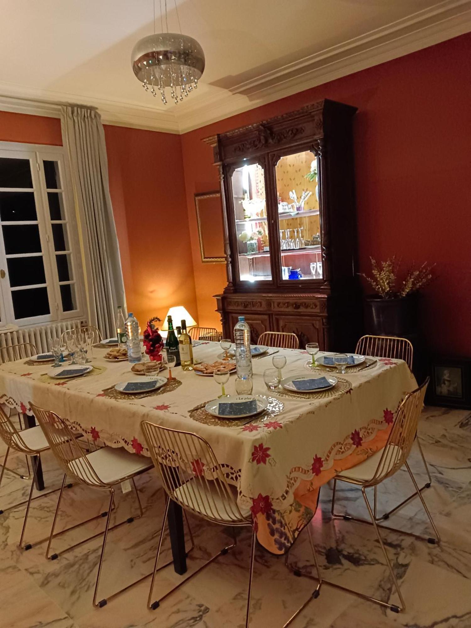 La Maison Basque Sainte-Livrade-sur-Lot Dış mekan fotoğraf